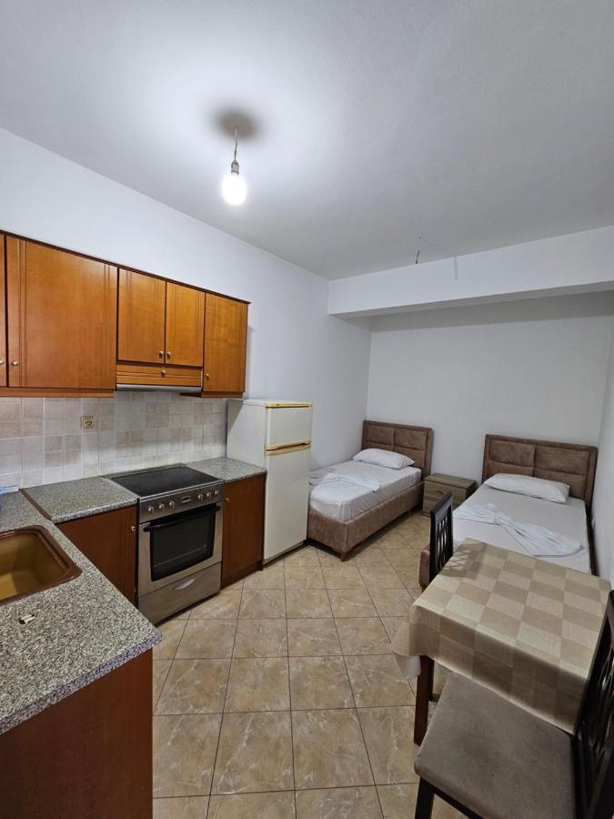 Alex Apartments ساراندا المظهر الخارجي الصورة