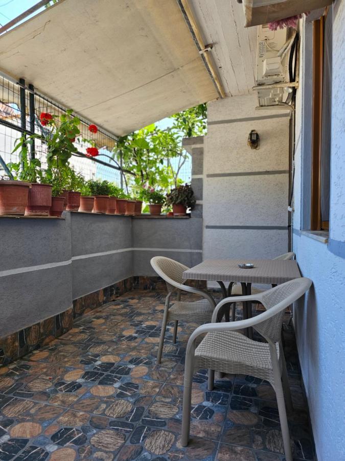Alex Apartments ساراندا المظهر الخارجي الصورة