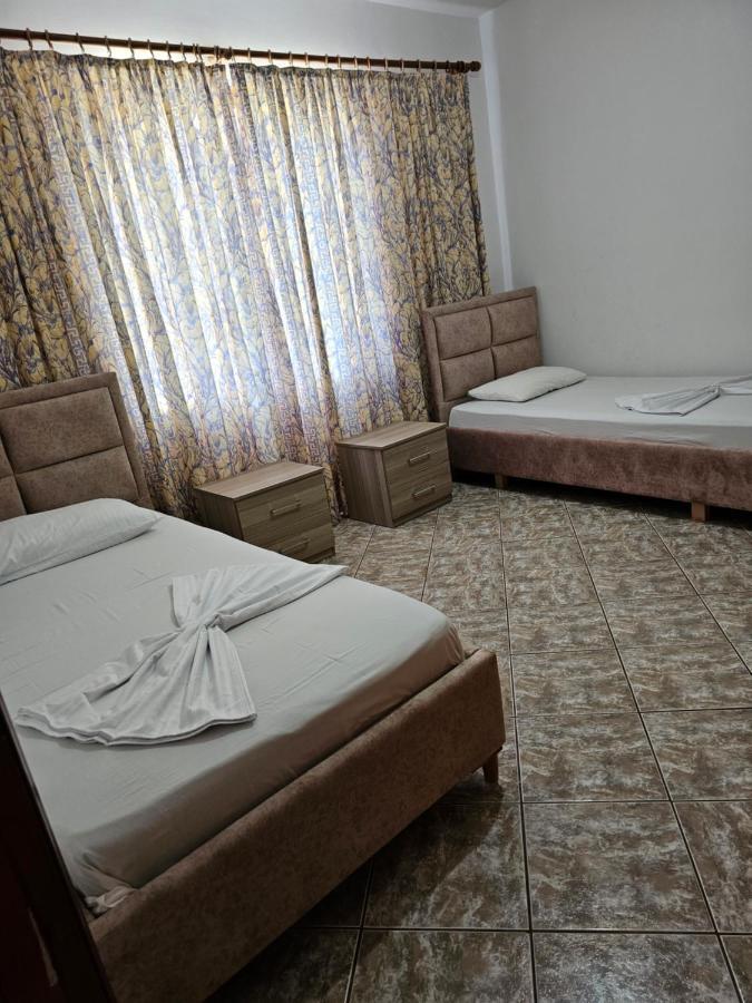 Alex Apartments ساراندا المظهر الخارجي الصورة