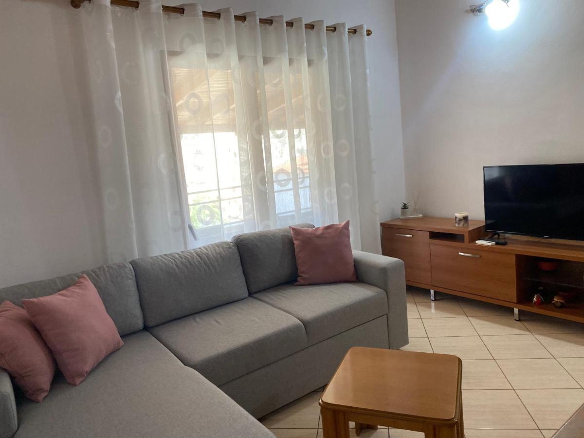 Alex Apartments ساراندا المظهر الخارجي الصورة